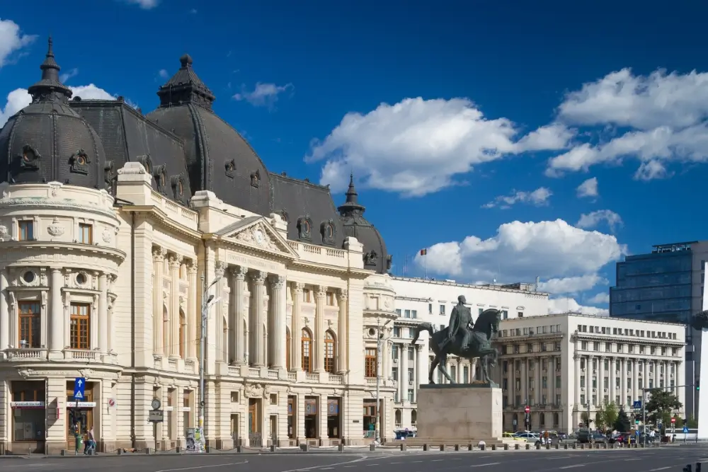 Ce poti sa faci in Piata Revolutiei?