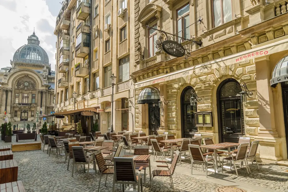 Locuri de vizitat prin apropiere de Muzeul Micul Paris